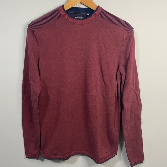 Buffalo David Bitton Men's Crewneck Sweater Burgundy Size Medium‎ Elbow Patches - Picture 1 of 11